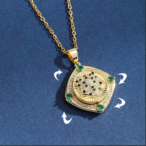 Lussuosa Collana Con Ciondolo a Testa di Leopardo in Rame Rotante Per Donna Placcata Oro Zirconia Strass Gioielli