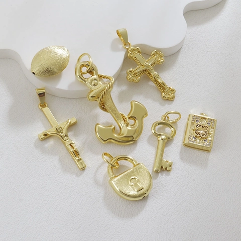 Vintage Gold Plated Copper Pendants For Jewelry Making DIY Cross Anchor Heart Lock Key Charms For Necklace Bracelet Making