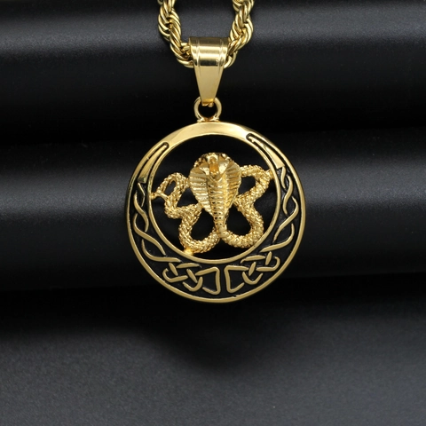 Hip Hop Cobra Pendant For Men Stainless Steel Celtic Knot Round Snake Charm Vintage Punk Style Gold Plated Jewelry Piece