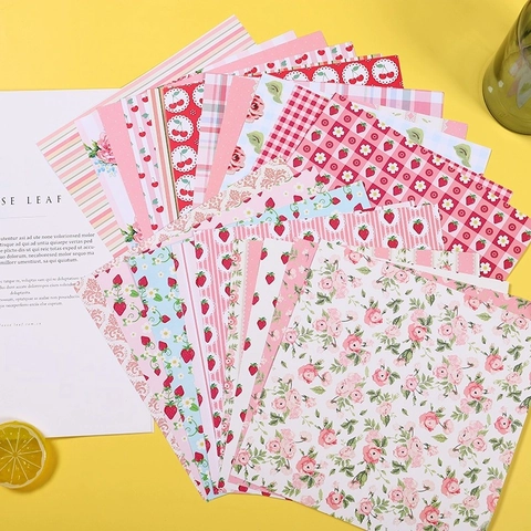 Carta per Scrapbook Vintage con Motivo Floreale Rosa e Fragole Grande Carta di Sfondo per Journal DIY Craft Regalo Decorativa