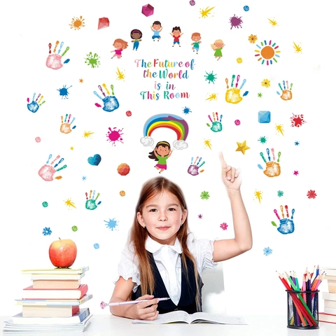 Stickers Muraux Citation Inspirante L'Avenir Du Monde Est Dans Cette Pièce Empreintes De Mains Colorées Décoration De Maternelle Enfants Décalcomanies PVC