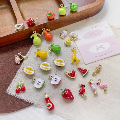Breloques en Alliage Émaillé Fruits Animaux Dessert Pour DIY Bracelet Collier Fabrication de Bijoux Pendentifs Miniatures Mignons