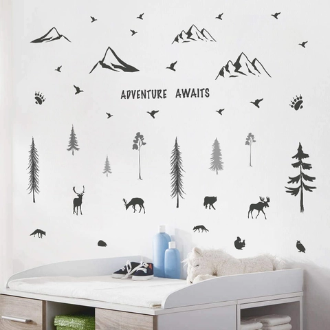 Vinilos de Pared Aventura en el Bosque Nórdico PVC Siluetas de Animales de Montaña Pino Calcomanías Adventure Awaits para Cuarto Niños
