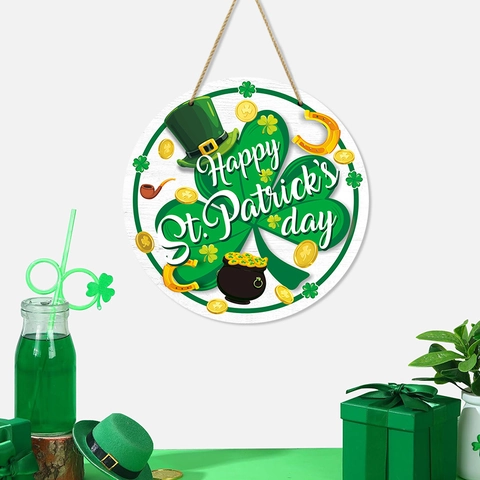 St Patrick's Day Round Wooden Door Sign Green Shamrock Leprechaun Hat Horseshoe MDF Wall Decor Hanging Ornament Home Festive Gift