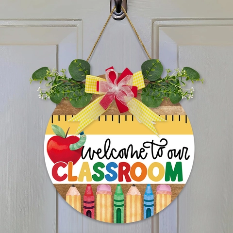 Welcome To Our Classroom Wood Door Sign Back To School Season Teacher Wreath Decor For Kindergarten Classroom Wall Hanging