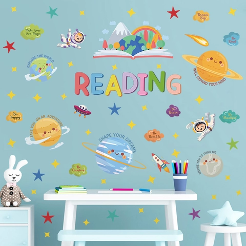 Cartoon Weltraum Lesen Fantasie PVC Wandaufkleber Für Kinderzimmer Klassenraum Selbstklebend Inspirierende Dekorative Aufkleber