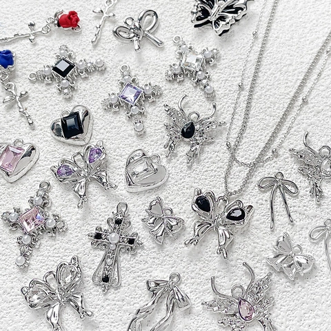 Punk Goth Alloy Butterfly Heart Cross Rose Pendants DIY Jewelry Charms For Necklace Bracelet Making Zirconia Rhinestone Pearl Enamel