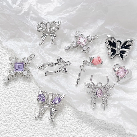 Punk Goth Alloy Butterfly Heart Cross Rose Pendants DIY Jewelry Charms For Necklace Bracelet Making Zirconia Rhinestone Pearl Enamel