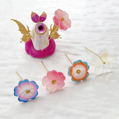 Gold Plated Alloy Resin Flower Stud Earrings Vintage Baroque Gradient Petal DIY Jewelry Making Accessories For Women