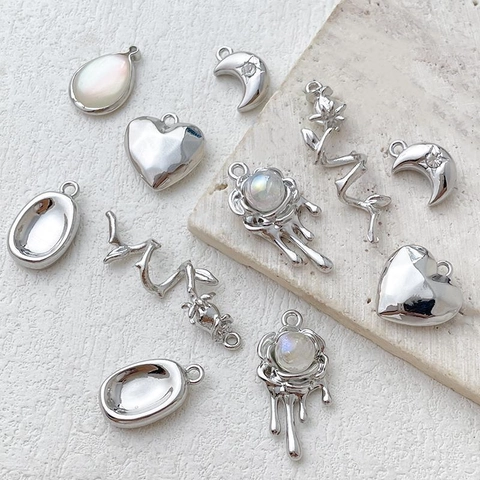 Vintage Alloy Liquid Metal Planet Heart Rose Moon Pendants DIY Handmade Jewelry Accessories Rhinestone Artificial Pearl Pendants