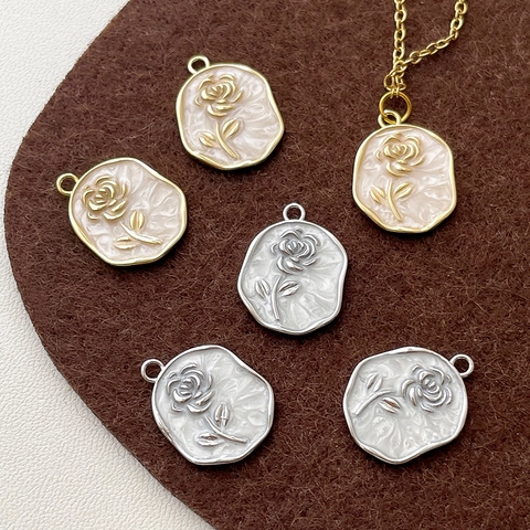 Vintage Copper 14K Gold Plated Rose Flower Relief Pendant For Women DIY Jewelry Making Artificial Pearl Floral Pendant