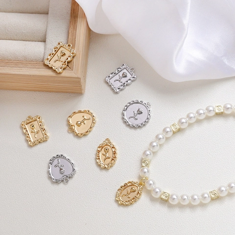 Vintage Rose Relief Brass Metal Pendant Gold Silver Plated Floral Charm For DIY Necklace Bracelet Earring Jewelry Making