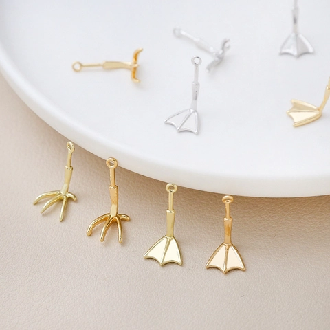 Copper Gold Plated Chicken Claw Duck Palm DIY Jewelry Charms Electroplated Metal Animal Foot Pendants For Jewelry Making