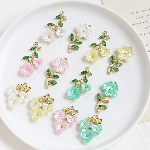 Ciondolo a Forma di Fiore in Lega e Resina Vintage Con Foglie di Strass per Creazione di Gioielli DIY Orecchini Collana