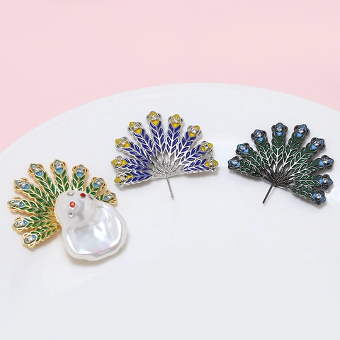 Legierung Vergoldet Pfauenfeder Fächerförmig Zirkonia Emaille Anhänger Für DIY Schmuckherstellung Handgefertigtes Zubehör