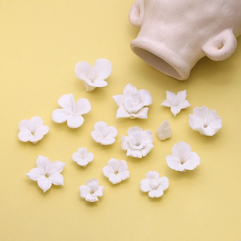White Ceramic-Look Resin Flower Beads For DIY Jewelry Making Handmade Earring Hairpin Accessories Simulated Peach Blossom Floral Beads