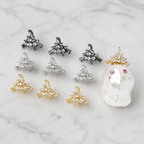 Accessoires de Boucles d'Oreilles DIY Triangle Couronne en Zirconia Plaqué Or Épingles de Perles Baroques pour Bijoux