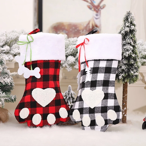 Calza di Natale a Forma di Zampa di Cane Buffalo Plaid Borsa Regalo Pet Albero di Natale Decorazione Borsa Caramelle Ornamento