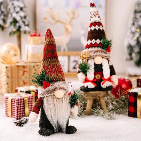 Gnomos de Navidad Hechos a Mano Decoración de Peluche Gorro de Punto Muñeca Sin Rostro Rudolf Con Rama de Pino Esquís Adorno de Mesa