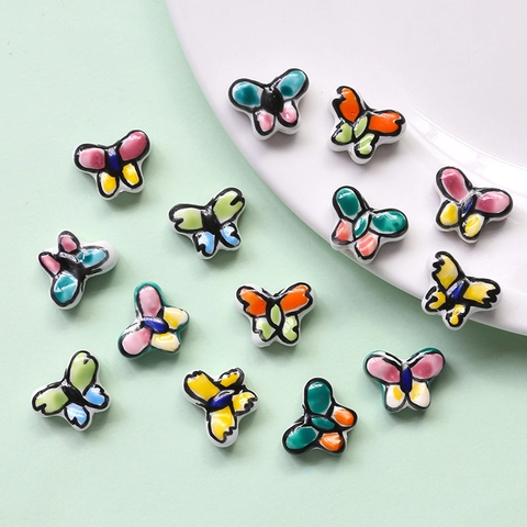 Perline Sciolte a Farfalla in Ceramica Dipinte a Mano per Creazione Gioielli Fai da Te Collane Orecchini Colorate Perline in Porcellana a Forma di Animale