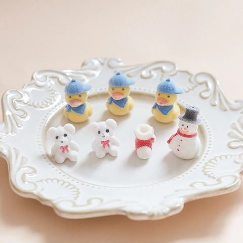 Cute Flocked Cartoon Christmas Snowman Little Yellow Duck White Bear Sock 3D DIY Charms Pendants For Jewelry Making Bag Decor