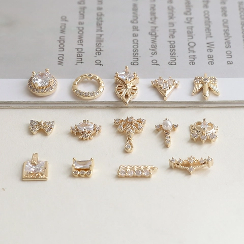 Luxury Copper Gold Plated Nail Art Zirconia Decorations Exquisite Geometry Crown Butterfly Heart DIY Jewelry Findings Accessories