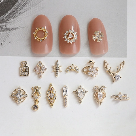 Ciondoli per Gioielli Fai-da-te Incastonati in Zircone Lega d'Oro Cigno Cuore Stella Corona Bottiglia di Profumo Accessori per Nail Art