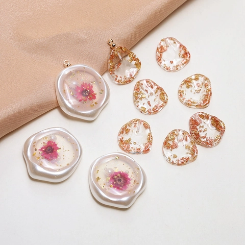 DIY Resin Charms With Dried Flower Gold Foil For Jewelry Making Handmade Earring Necklace Pendant Accessories Electroplated Charms