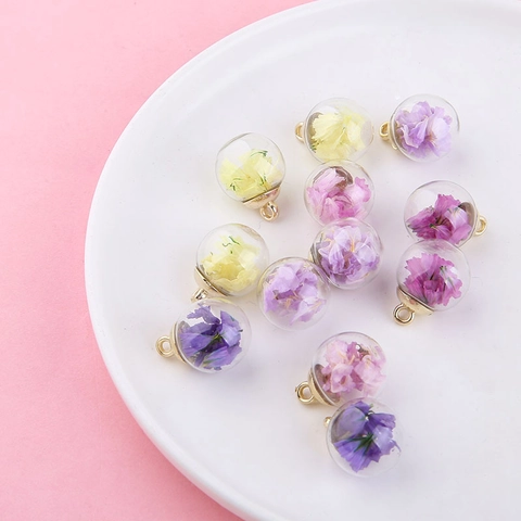 Handmade Dried Flower Transparent Glass Ball Pendant Gold Alloy Cap DIY Jewelry Making Charm Romantic Floral Accessories