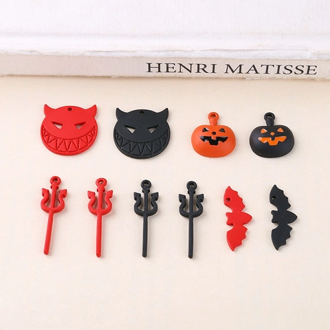 Alloy Painted Halloween Charms For DIY Jewelry Making Pumpkin Bat Ghost Face Trident Pendants Handmade Festival Jewelry