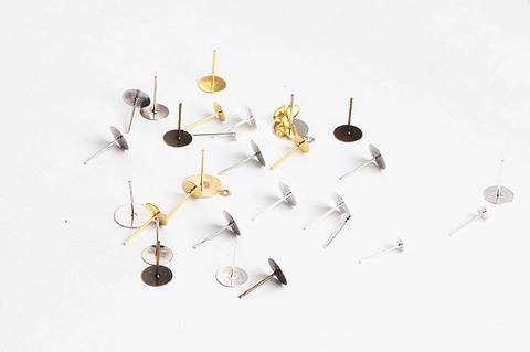 DIY Earring Findings Metal Flat Round Base Earring Stud Posts Components For Handmade Jewelry Making Crafts Gold Silver Bronze Pins
