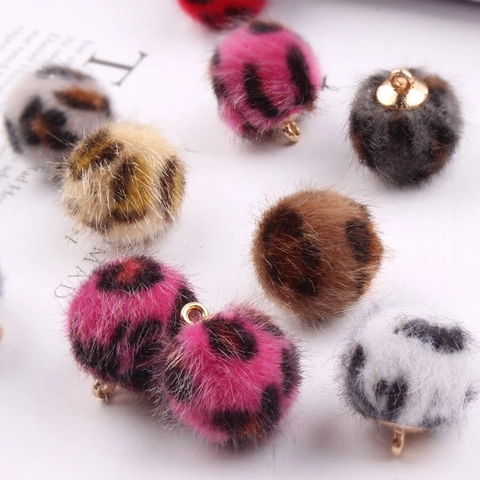 Luipaardprint Kunstbont Pompon Hangers Met Legering Kap Zachte Pluche Bal Charms Voor DIY Oorbellen Sieraden Maken Accessoire