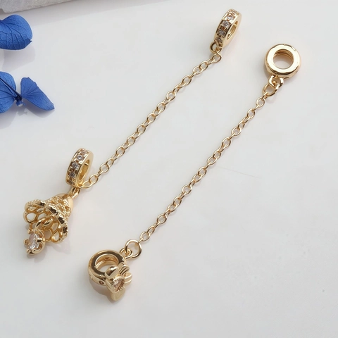 14K Vergoldetes Messing Zirkonia Schmetterling Hohle Blume DIY Sicherheitskette Anhänger Für Armband Halskette Damen Schmuck