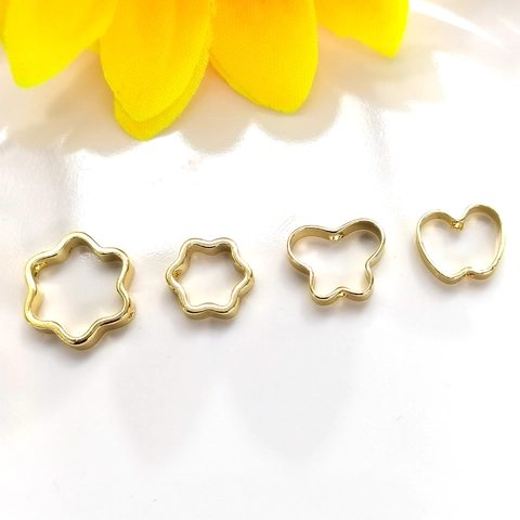 Gold Silver Plated Copper Hollow Bead Frame Sunflower Butterfly Heart Round Spacer Findings For DIY Jewelry Making Accessories
