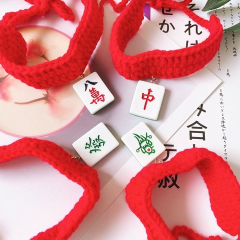 Collare per Animali Domestici in Maglia Rossa Con Ciondolo Mahjong Stile Cinese Divertente Cinturino al Collo all'Uncinetto per Gatti Cani Piccoli Regalo di Capodanno