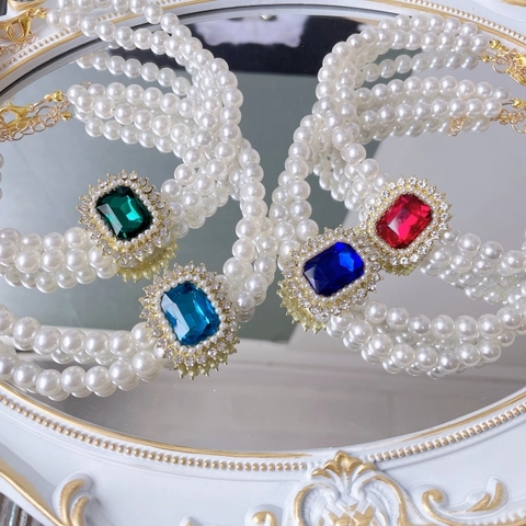 Prinzessinnen-Stil Haustier Perlenhalskette Mit Künstlichen Smaragd Edelstein Strass Doppelreihiger Schmuck Für Hunde Katzen Hochzeit Party