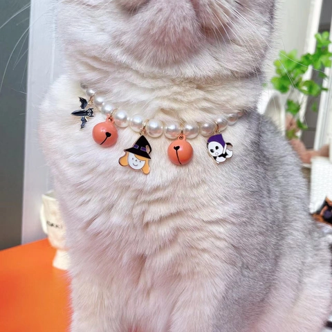 Halloween Pet Pearl Necklace With Bell Pumpkin Ghost Bat Witch Charms Adjustable Cat Dog Collar Party Decoration Jewelry