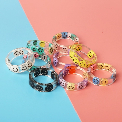 Trendy Transparent Resin Smiley Face Ring For Women Y2K Vintage Style Colorful Smiley Band Ring Fashion Jewelry Accessory Gift