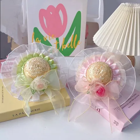 Chapeau de Paille pour Animaux Dentelle Florale Protection Solaire Couvre-chef Chats Chiens Réglable Accessoire de Fête