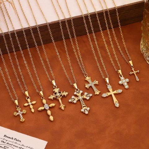 Collar Con Colgante de Cruz de Acero Inoxidable Para Mujer Chapado en Oro Con Strass Incrustados Joyería Religiosa Minimalista