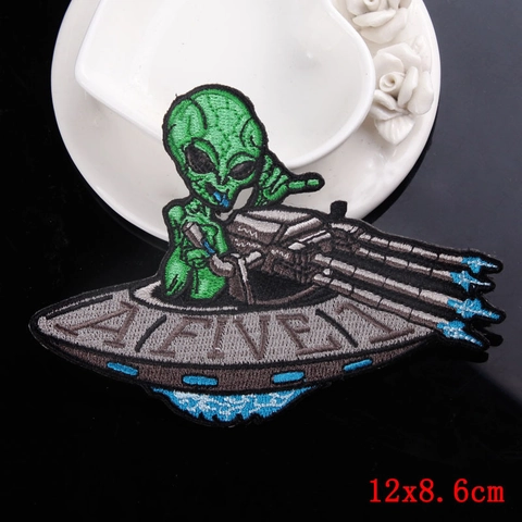 Borduurwerk Alien UFO Patch Strijkapplicatie Decoratieve Badge Voor Kleding Rugzak Jeans Retro Sci-Fi Ruimte Thema DIY Accessoire
