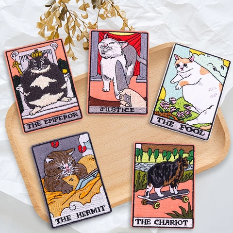 Cartoon Cat Tarot Card Embroidered Patches The Hermit Fool Justice Emperor Chariot DIY Sewing Applique For Clothing Jacket Bags