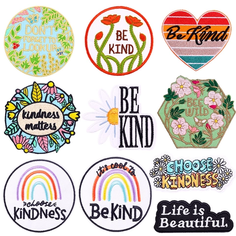 Inspirational Be Kind Embroidered Patches For Clothing DIY Iron On Rainbow Floral Letter Patches Decorative Applique Patch For Hat Bag