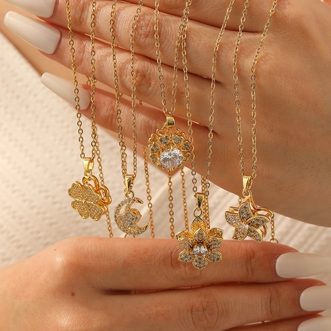 Damen Titanstahl Kupfer Strass Anhänger Halskette Mode Luxus Blume Stern Mond Herz Schlüssel Schmuck Accessoires