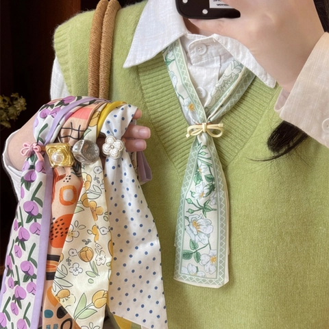 Collier Foulard Étroit pour Femmes Imprimé Floral Tulipes Satin à Pois Cravate Avec Boucle en Métal Décorative Réglable Accessoire de Vacances