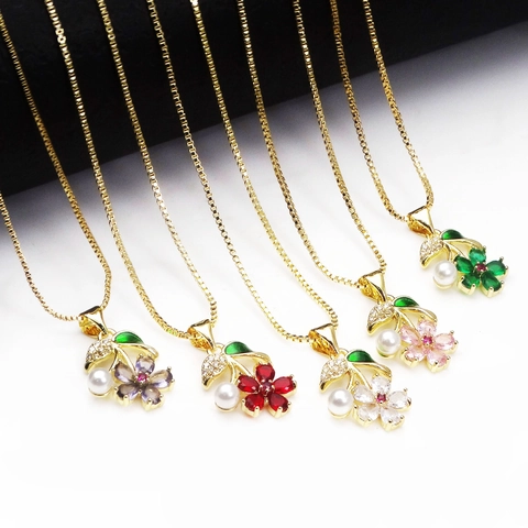 Copper Zircon Flower Pendant Necklace For Women Gold Plated Simulated Artificial Pearl Enamel Leaf Plant Floral Charm Fashion Jewelry
