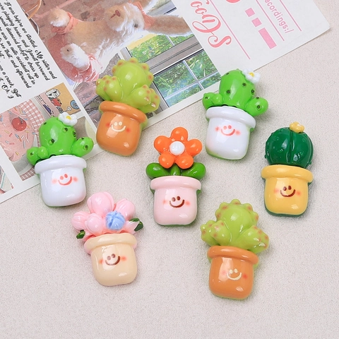 Graziosi Ciondoli in Resina a Forma di Vaso con Faccina Sorridente Mini Piante Grasse Cactus Tulipano Accessori Fai da Te
