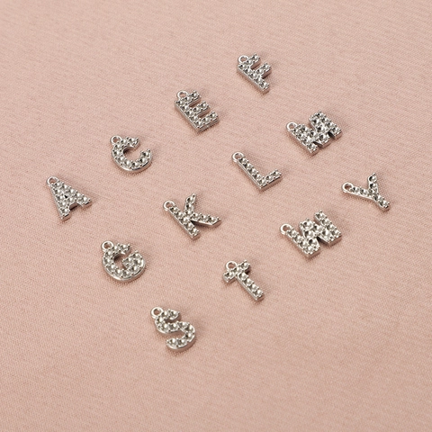 Minimalistische Edelstahl Englische Buchstaben Charms Eingelegte Strass Alphabet Anhänger Für DIY Armband Halskette Schmuckzubehör Damen