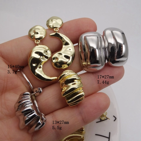 Modern Minimalist Copper Earrings For Women Gold Silver Plated Geometric Chunky Pleated Teardrop Rhinestone Stud Earrings