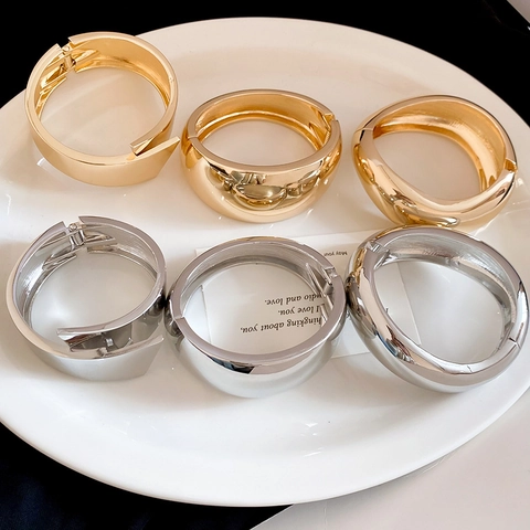 European American Metallic Round Glossy Bangle For Women Gold Silver Plated Geometric Hinged Cuff Bracelet Minimalist Fashion Jewelry Accessory